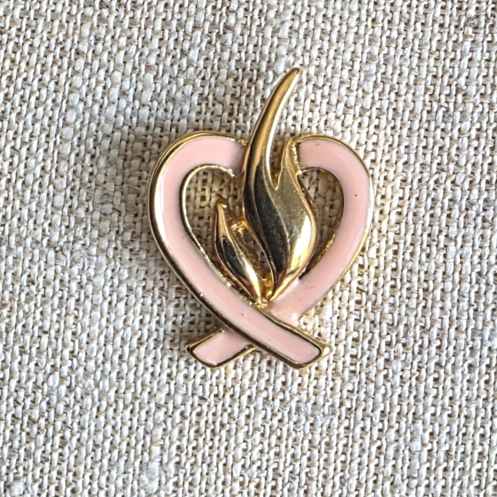 Chic Gold and Pink Heart Flame Brooch